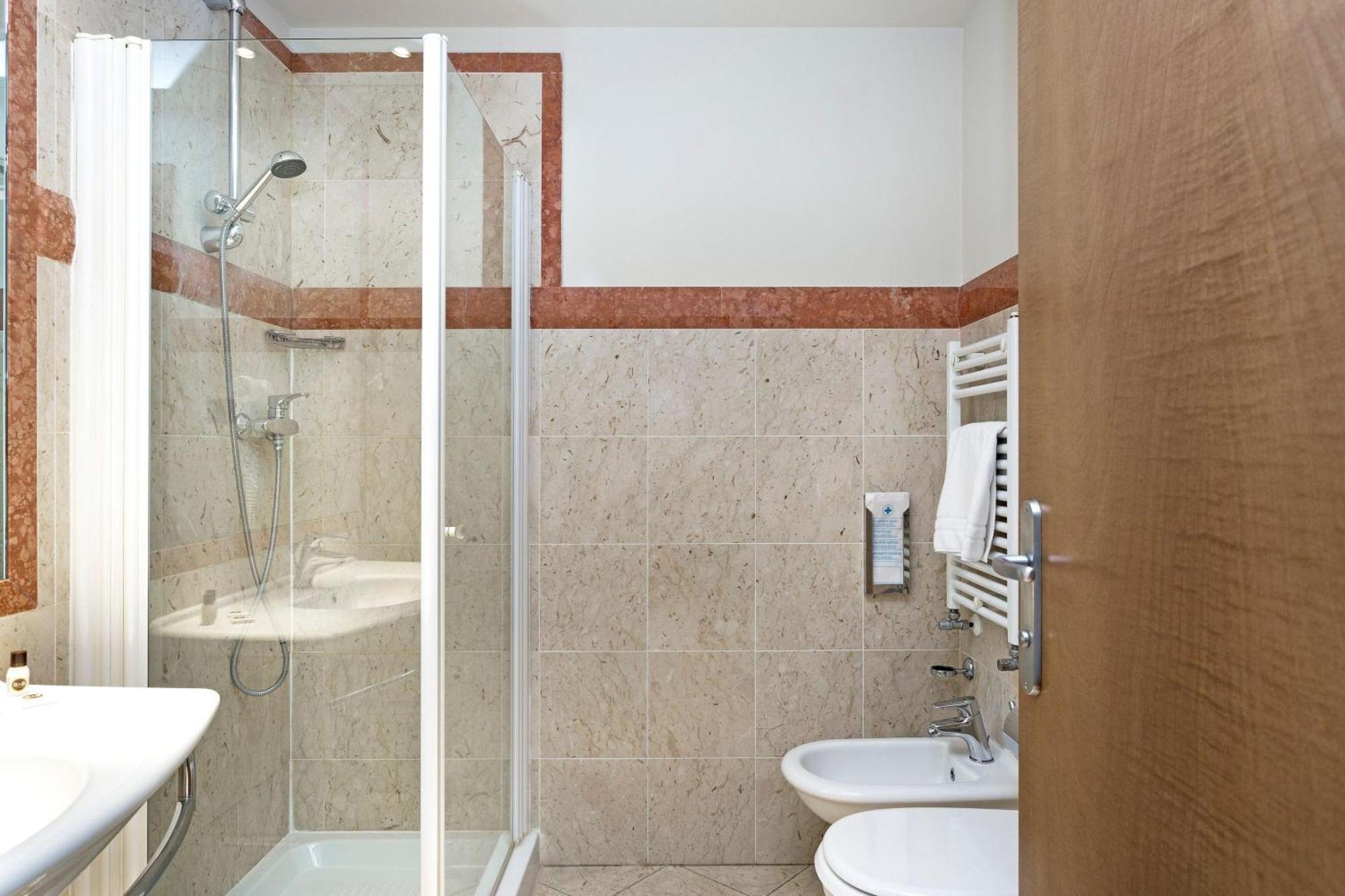 Hotel B&B Hotel Padova 3*